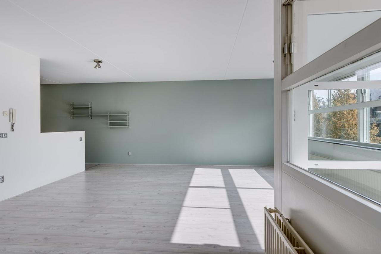 Licht 81m² appartement met balkon op het zuiden - Afbeelding 8