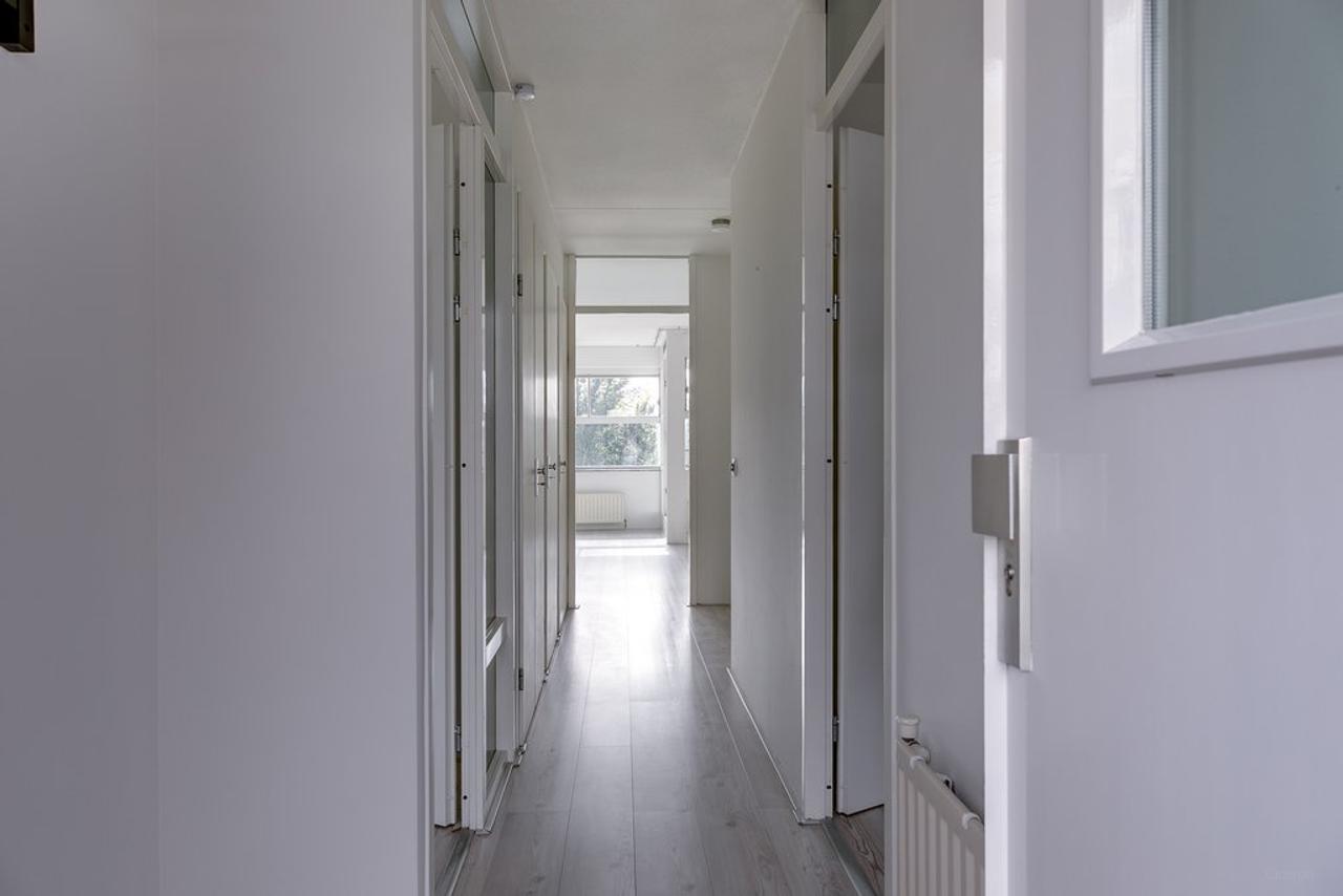 Licht 81m² appartement met balkon op het zuiden - Afbeelding 18