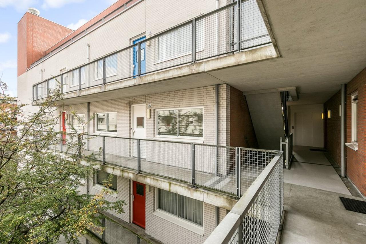 Licht 81m² appartement met balkon op het zuiden - Afbeelding 19