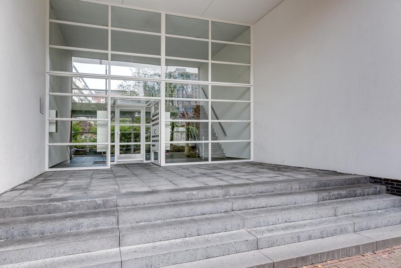 Licht 81m² appartement met balkon op het zuiden - Afbeelding 20