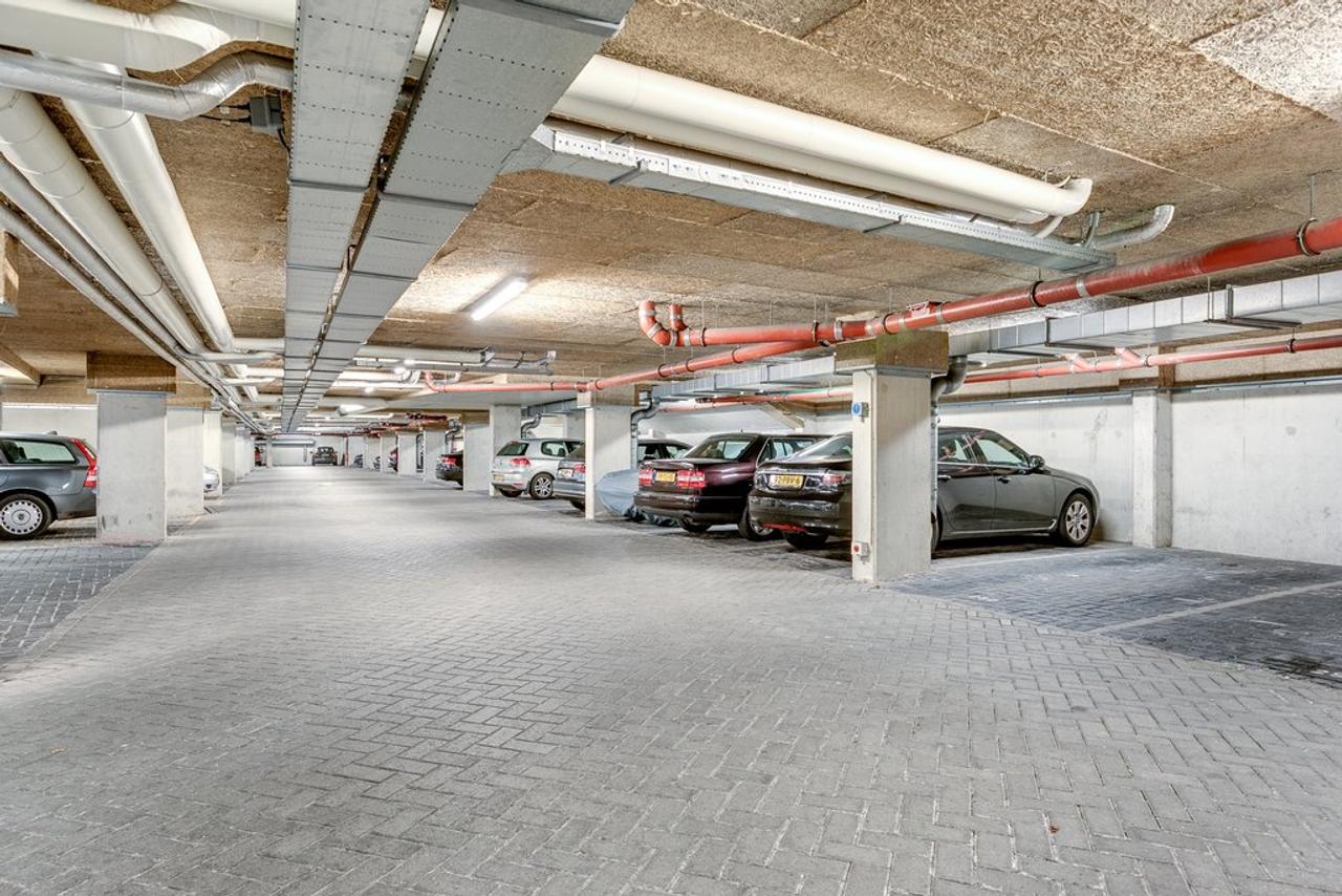Licht 81m² appartement met balkon op het zuiden - Afbeelding 21
