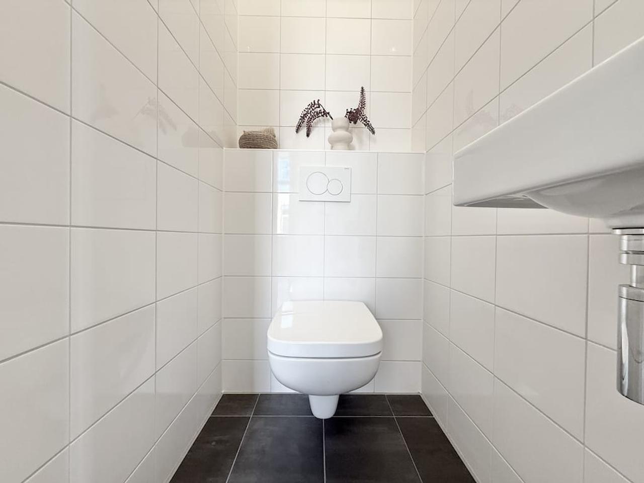 Gemeubileerd penthouse met balkon bij Westerpark - Afbeelding 15
