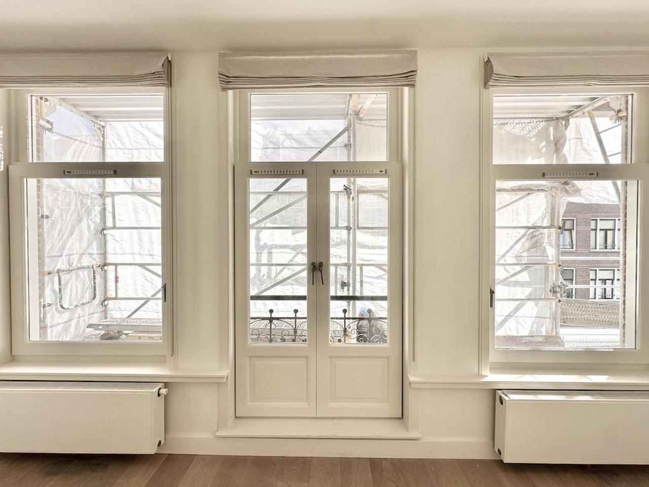 Apartment with Balcony in Staatsliedenbuurt - Image 5