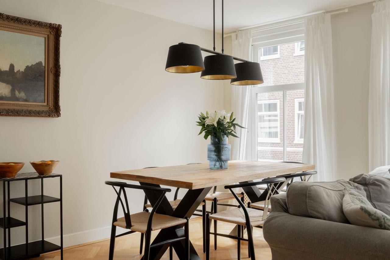 Rooftop Terrace and 2 Bedrooms in Jordaan - Image 8