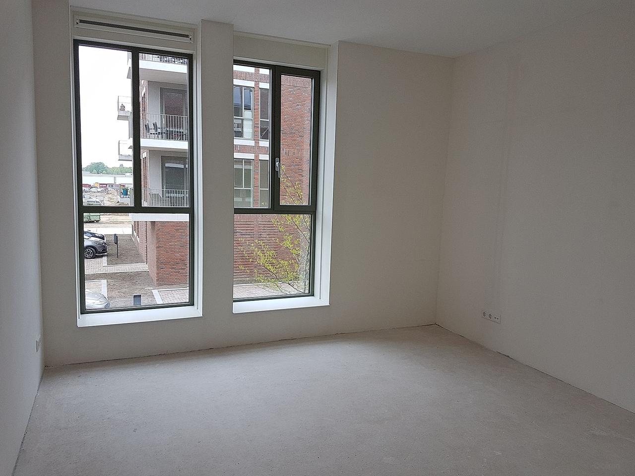Modern 2-Bedroom Apartment at KVL Site - Image 5