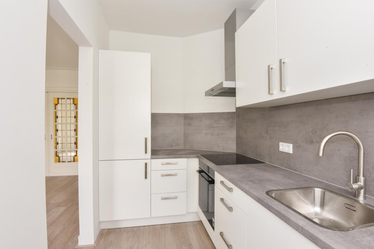 Bright 72 m² apartment in Rivierenbuurt - Image 7