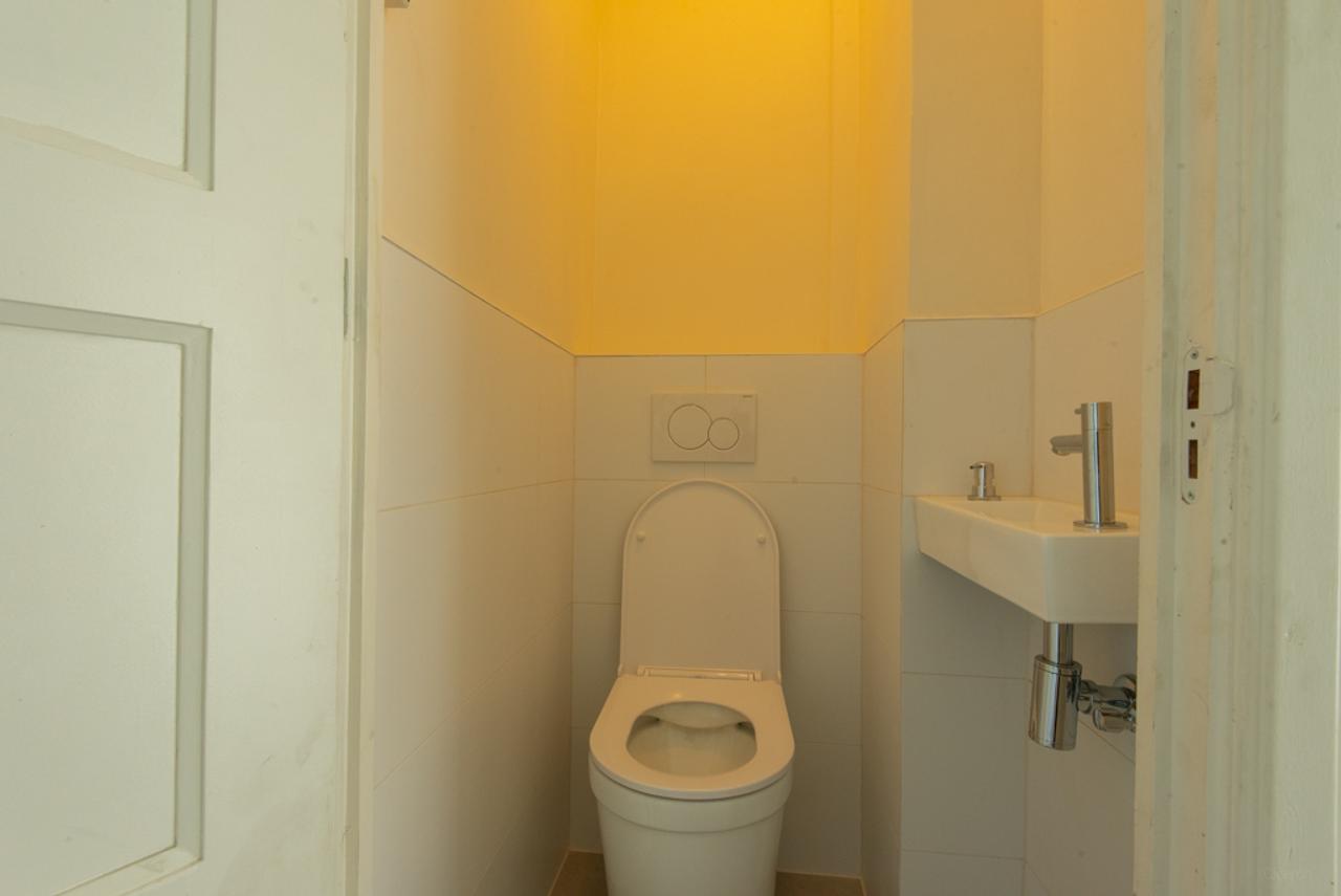 Bright 72 m² apartment in Rivierenbuurt - Image 13