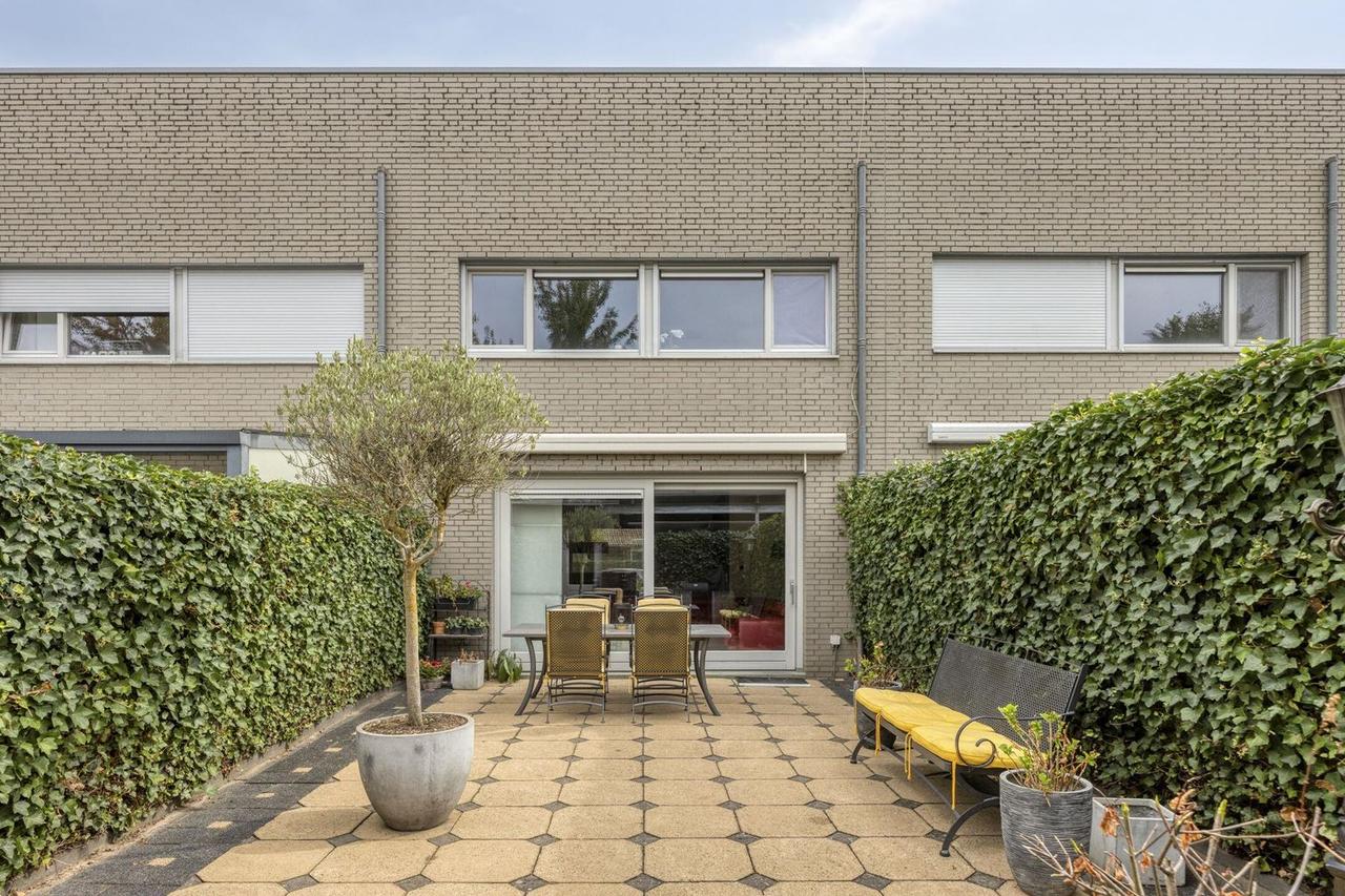 Vier slaapkamers en tuin in Maastricht - Afbeelding 28