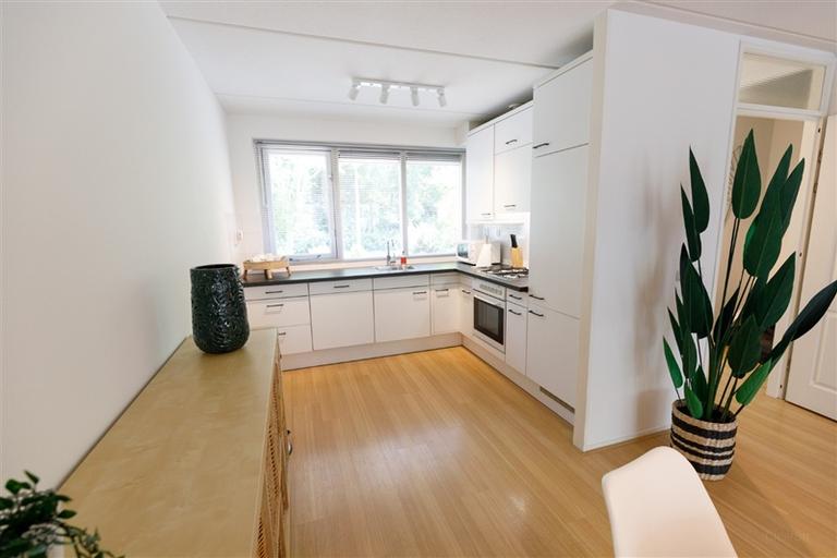 130 m², vier slaapkamers en een tuin - Afbeelding 8