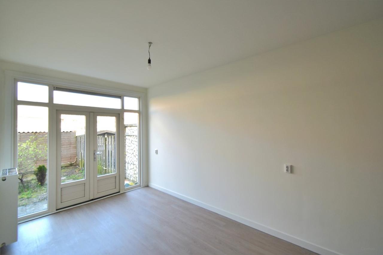 Appartement (52m²) met eigen tuin in Tarwewijk - Afbeelding 1