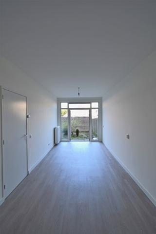 Appartement (52m²) met eigen tuin in Tarwewijk - Afbeelding 2