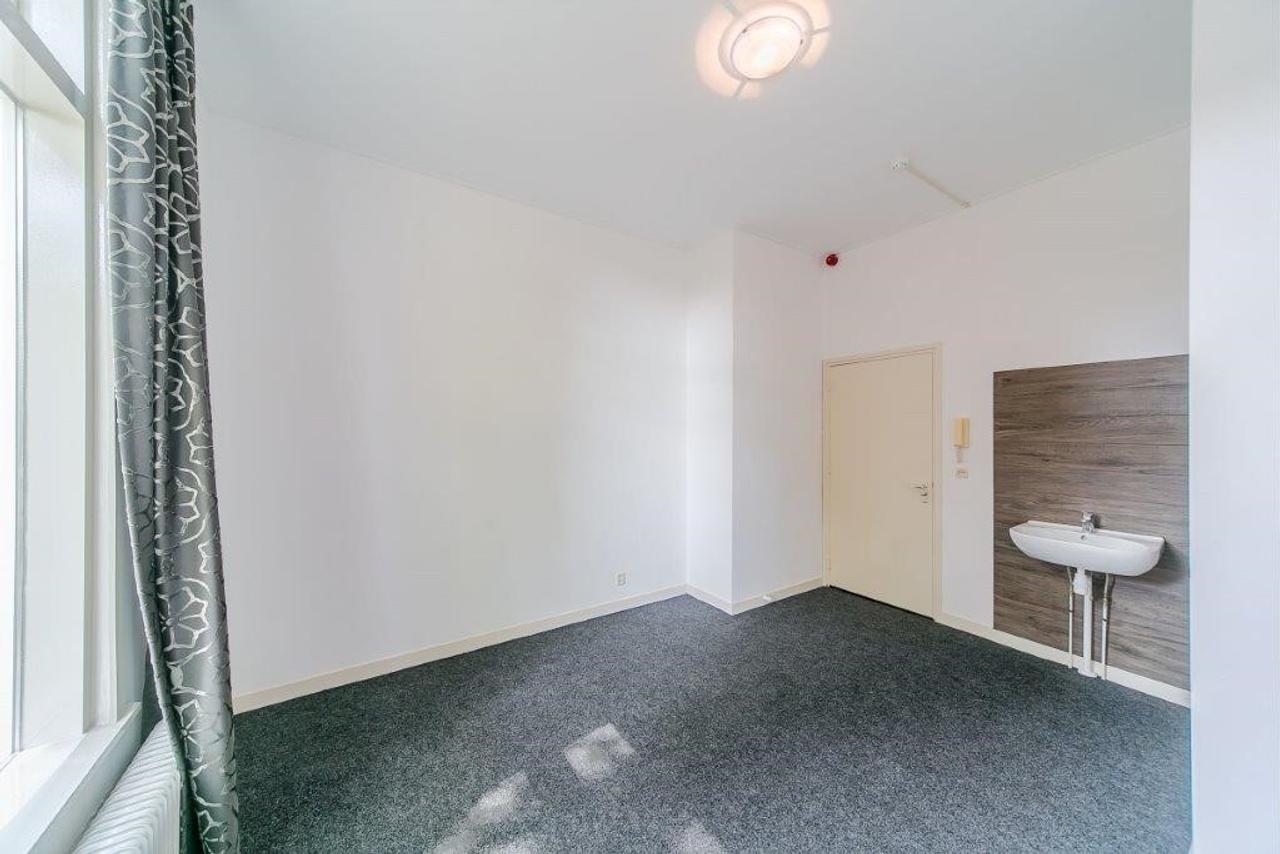 Studentenkamer van 14 m² met tuin in Velp - Afbeelding 4