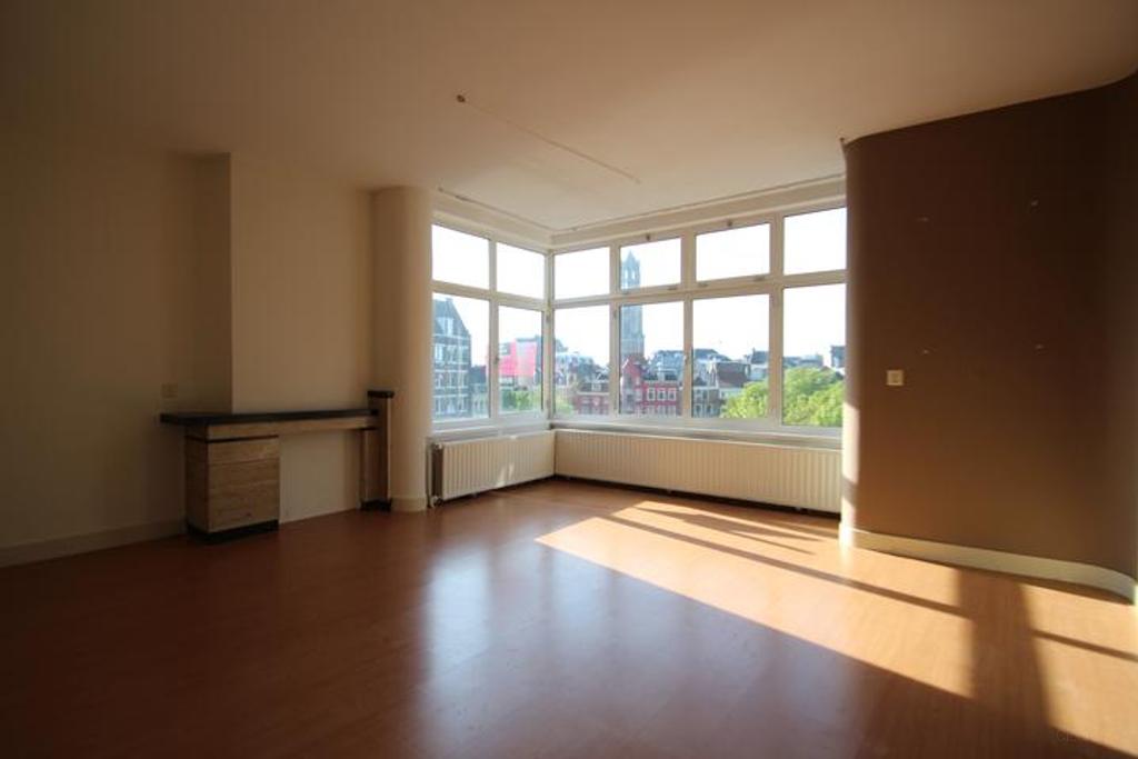 90 m² en twee slaapkamers in hartje Utrecht - Afbeelding 1