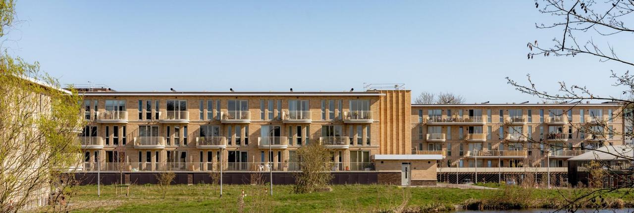 New 85 m² apartment with balcony in Uithoorn - Image 1