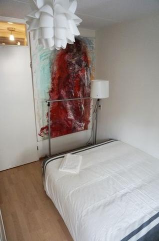 Bright 70 m² apartment with terrace on Groenmarktkade - Image 6