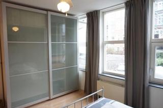 Bright 70 m² apartment with terrace on Groenmarktkade - Image 10