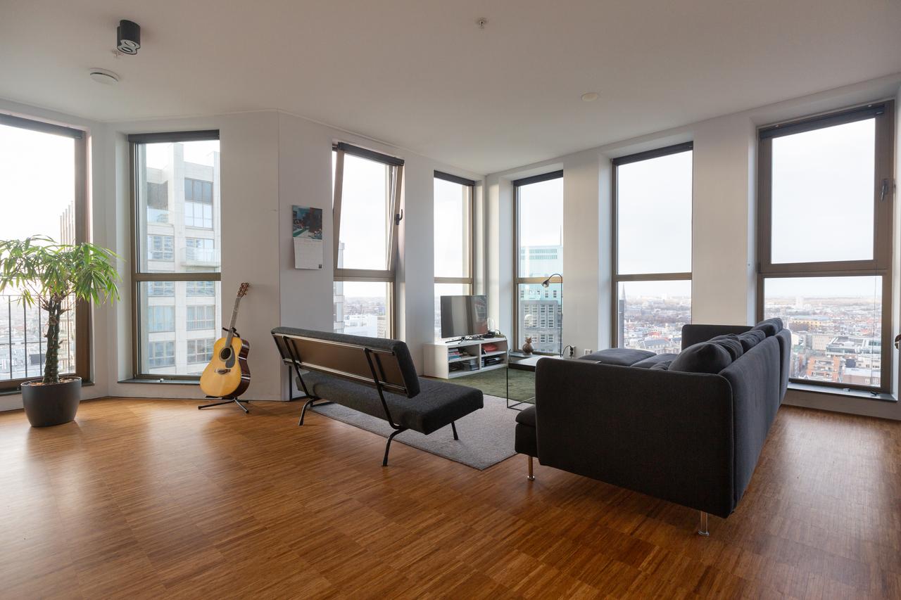Licht 89 m² appartement met zeezicht in Den Haag - Afbeelding 1