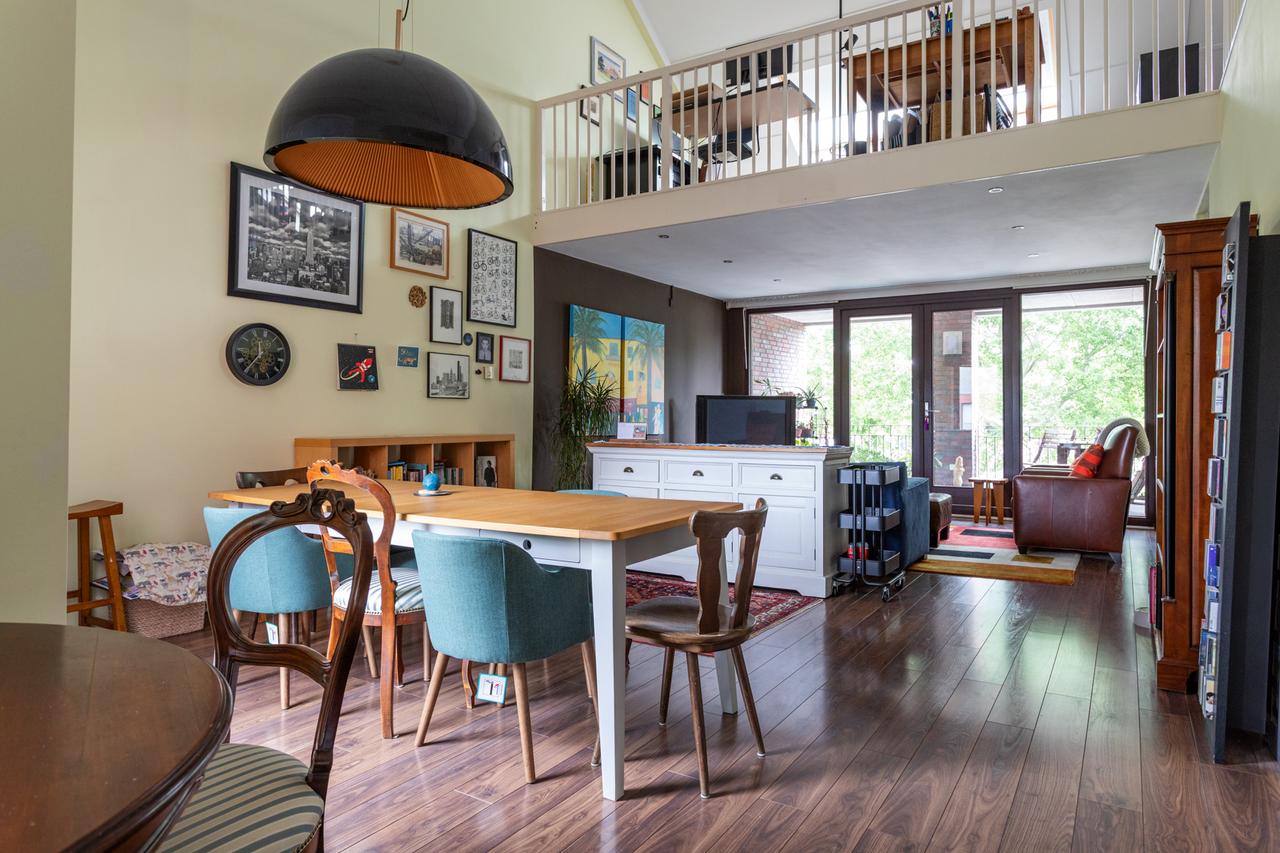 Furnished 165m² apartment with garage in Nootdorp - Image 3