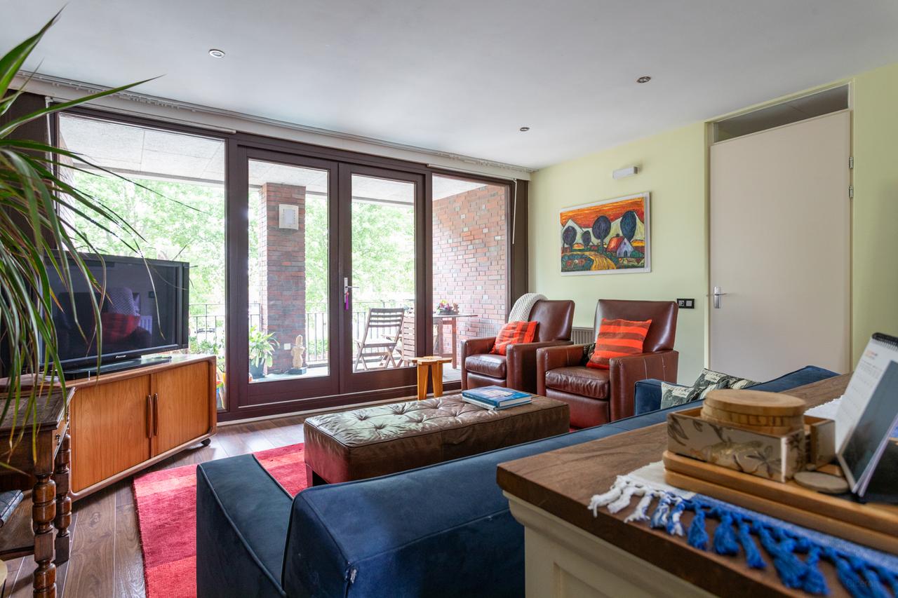 Furnished 165m² apartment with garage in Nootdorp - Image 6