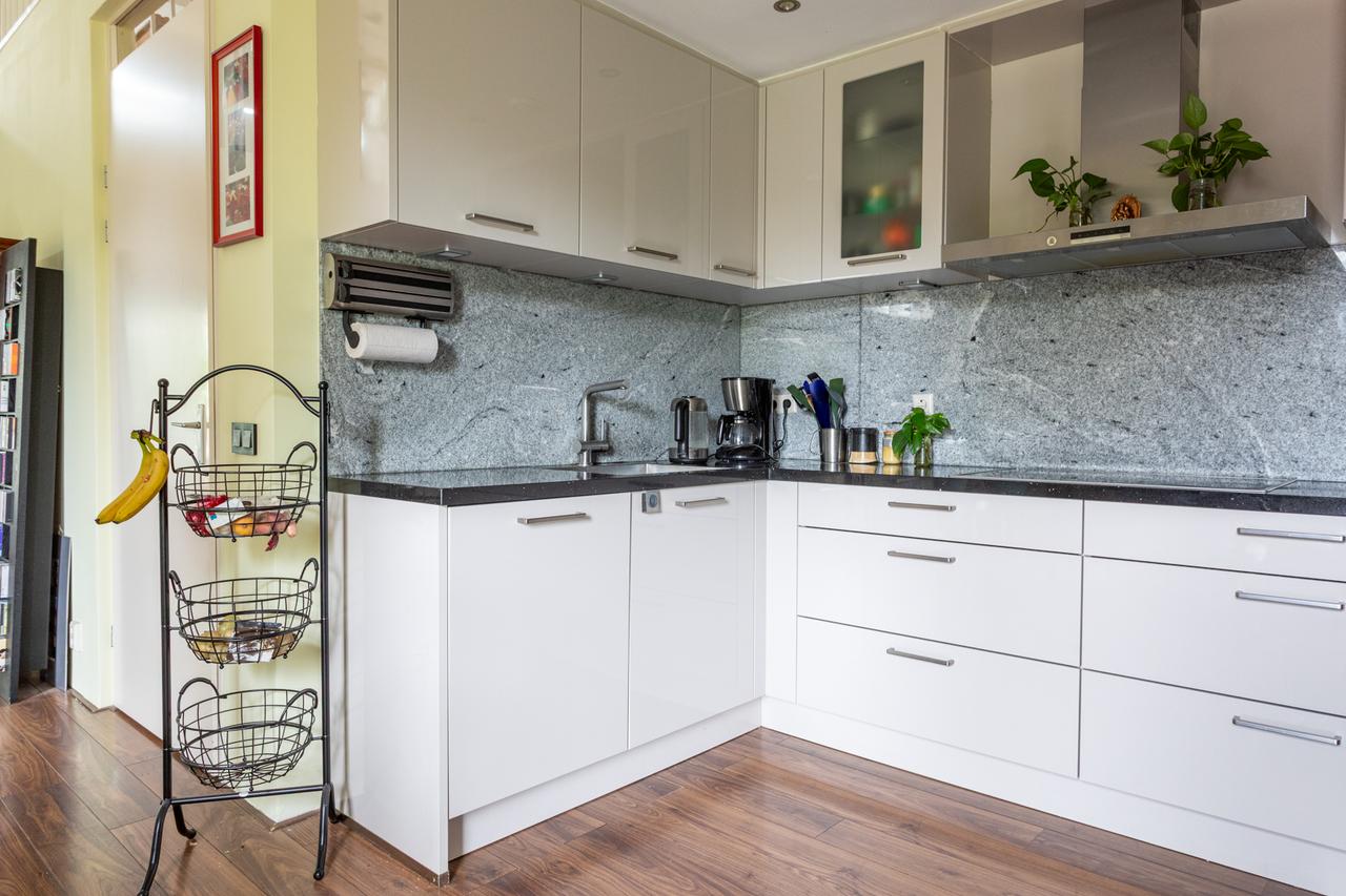 Furnished 165m² apartment with garage in Nootdorp - Image 9