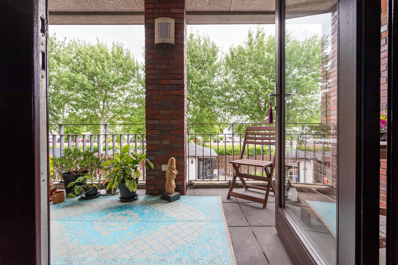 Furnished 165m² apartment with garage in Nootdorp - Image 10