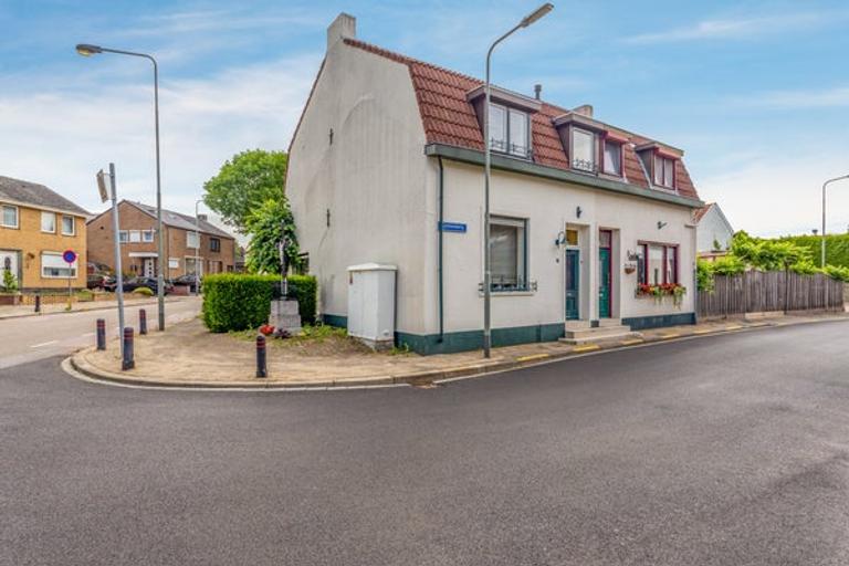 121 m² woonruimte met tuin in Munstergeleen - Afbeelding 6