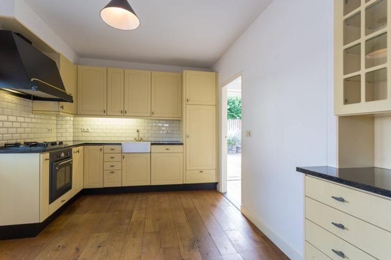 121 m² woonruimte met tuin in Munstergeleen - Afbeelding 20