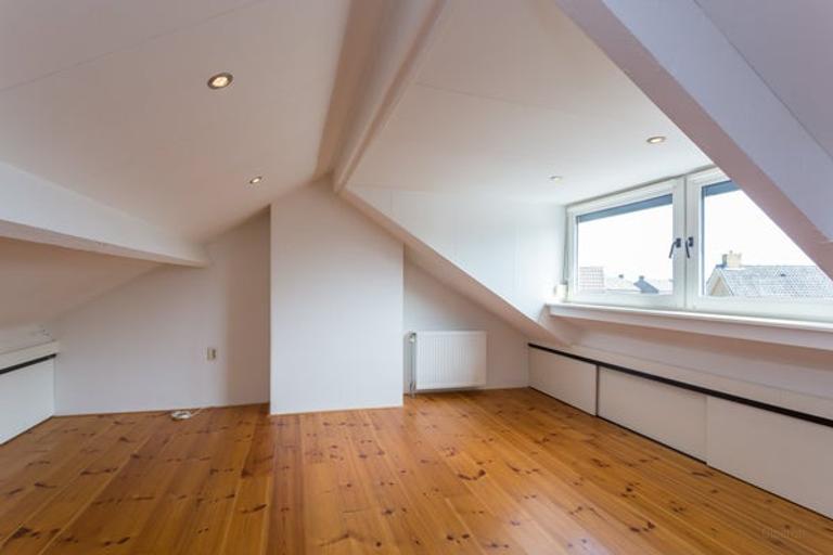 121 m² woonruimte met tuin in Munstergeleen - Afbeelding 40