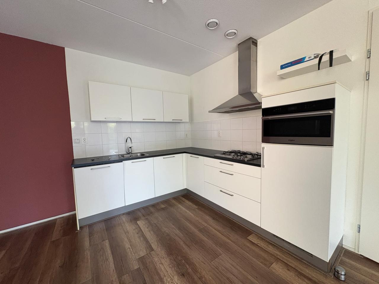108 m² wonen met eigen parkeerplaats - Afbeelding 3