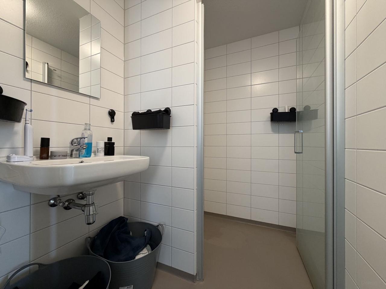 Licht 4-kamer appartement met balkon in Emmeloord - Afbeelding 10