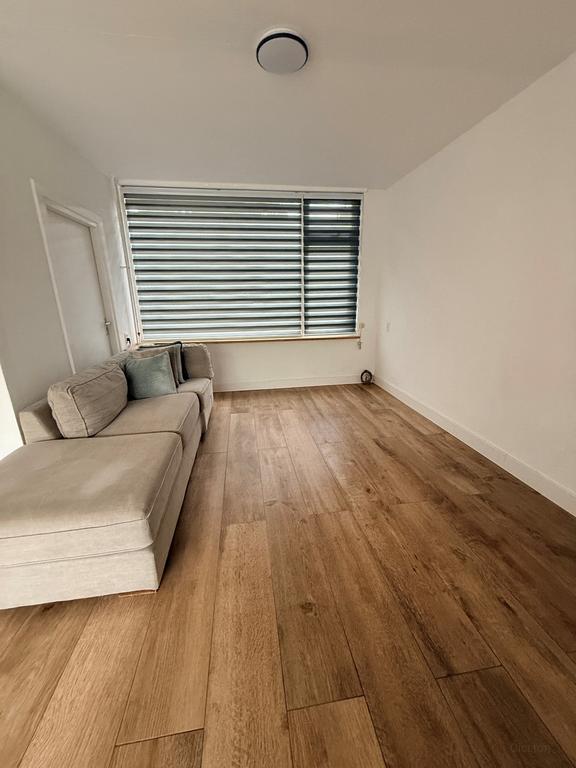 Rijtjeshuis met 4 slaapkamers en tuin in De Schutskamp - Afbeelding 5