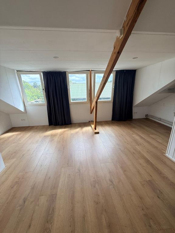 Rijtjeshuis met 4 slaapkamers en tuin in De Schutskamp - Afbeelding 18