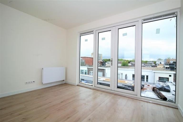 Gerenoveerd appartement met zonneterras in Den Haag - Afbeelding 3