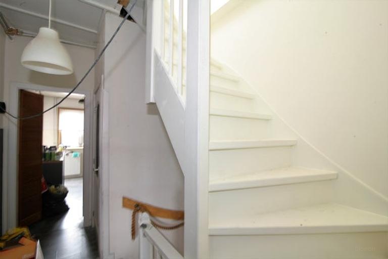 Gerenoveerd appartement met zonneterras in Den Haag - Afbeelding 17