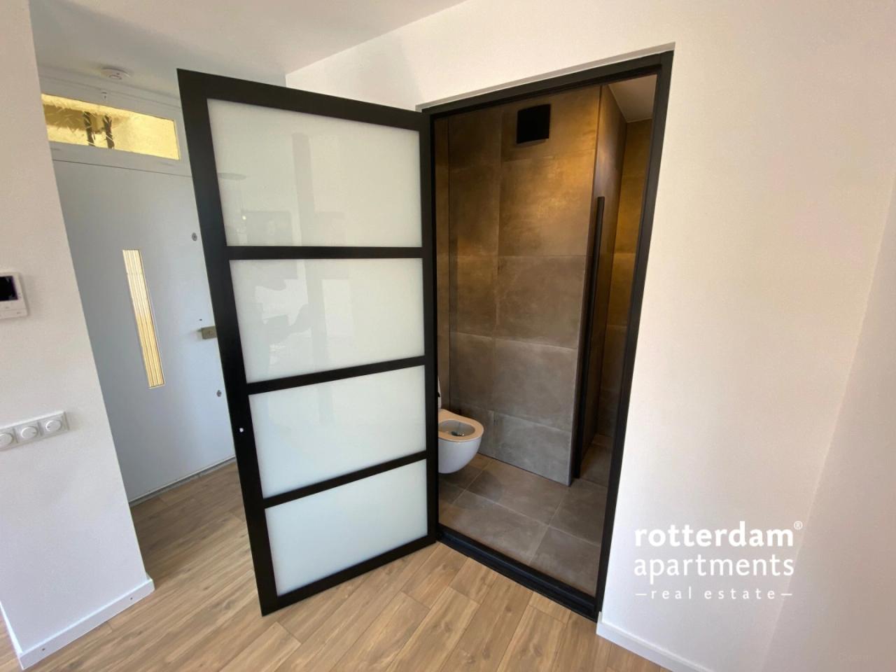 Gemeubileerd appartement met uitzicht op de Maas - Afbeelding 15