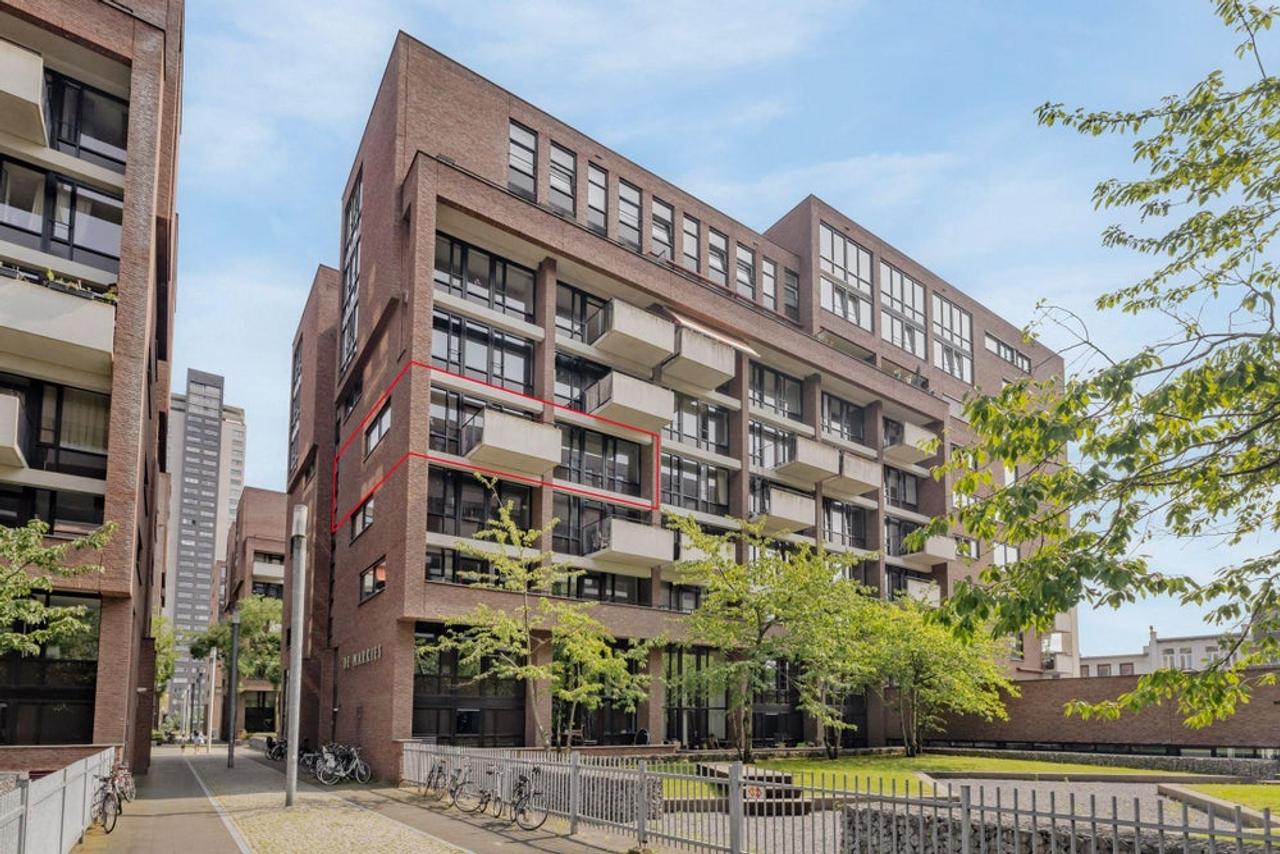 Furnished 100 m² apartment in central Eindhoven - Image 1