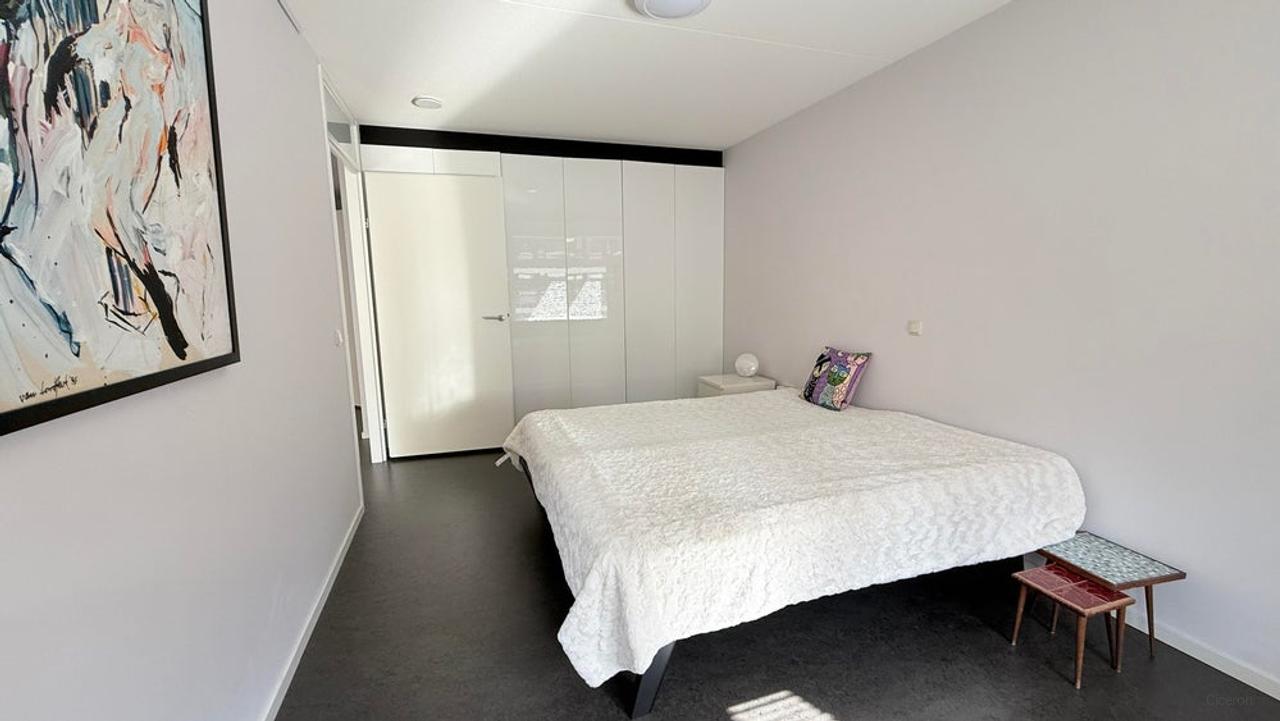 Furnished 100 m² apartment in central Eindhoven - Image 14
