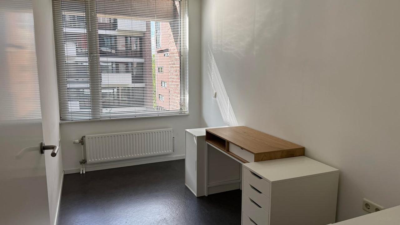 Furnished 100 m² apartment in central Eindhoven - Image 16