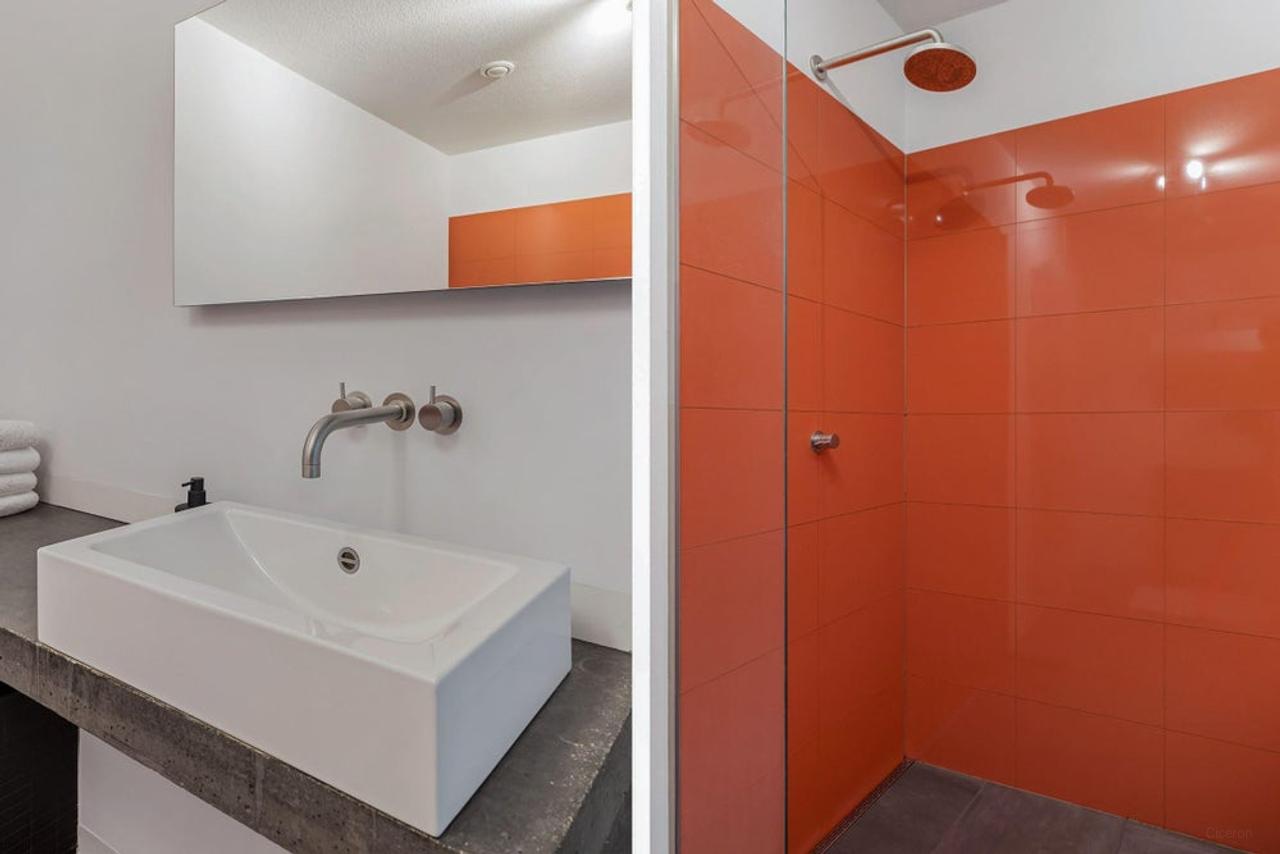 Furnished 100 m² apartment in central Eindhoven - Image 22