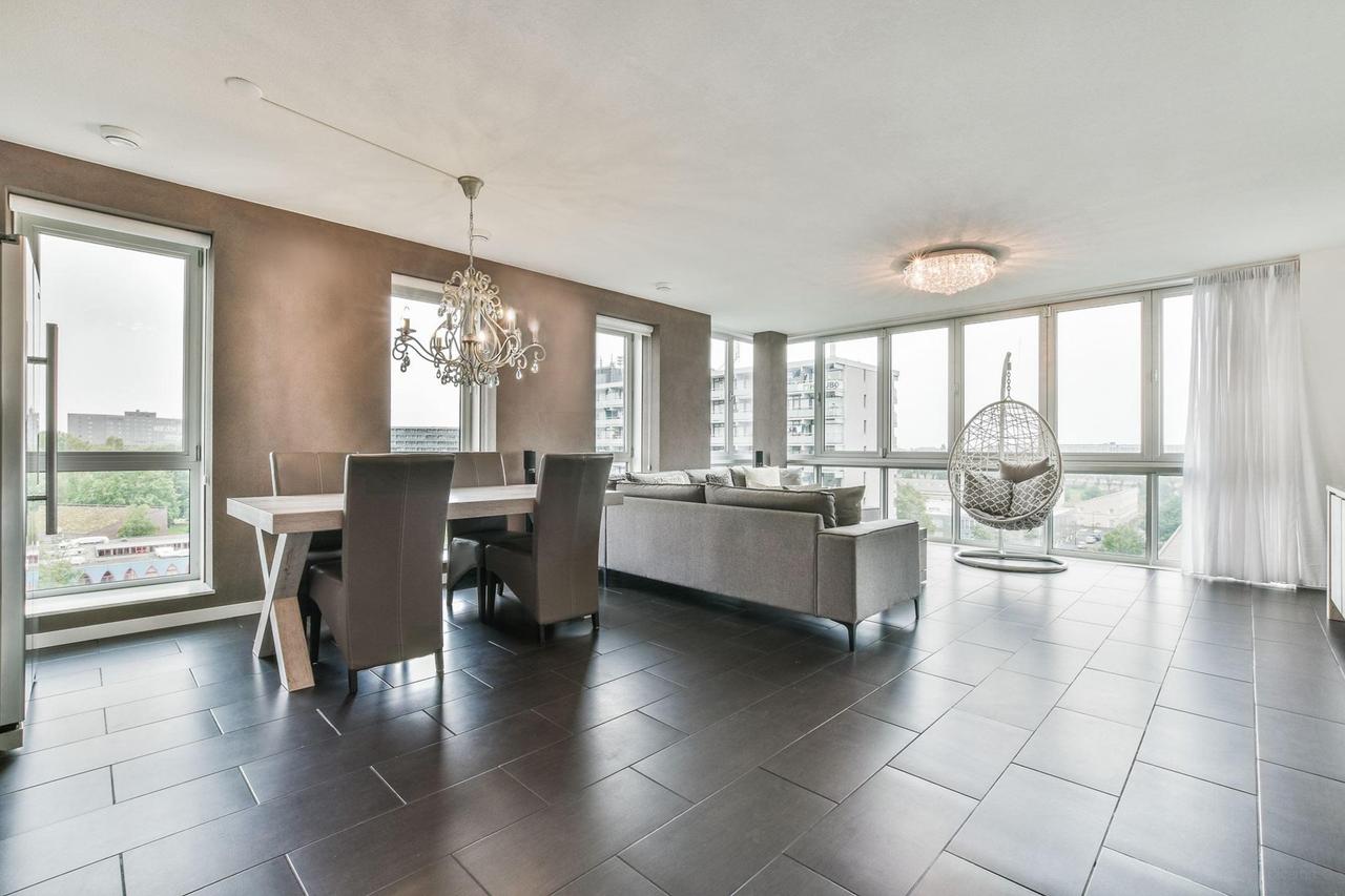 83 m² with views in Bijlmer Centrum - Image 2