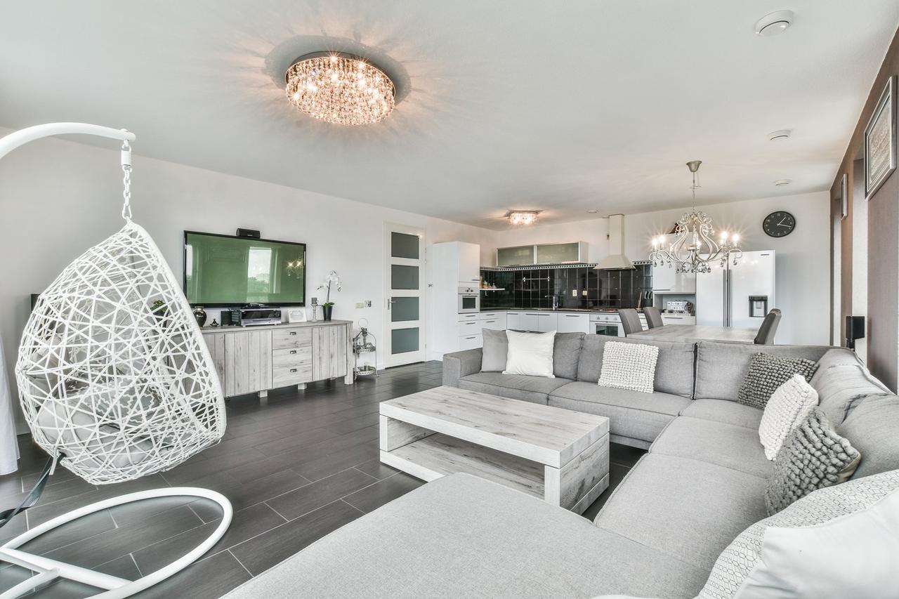 83 m² with views in Bijlmer Centrum - Image 4