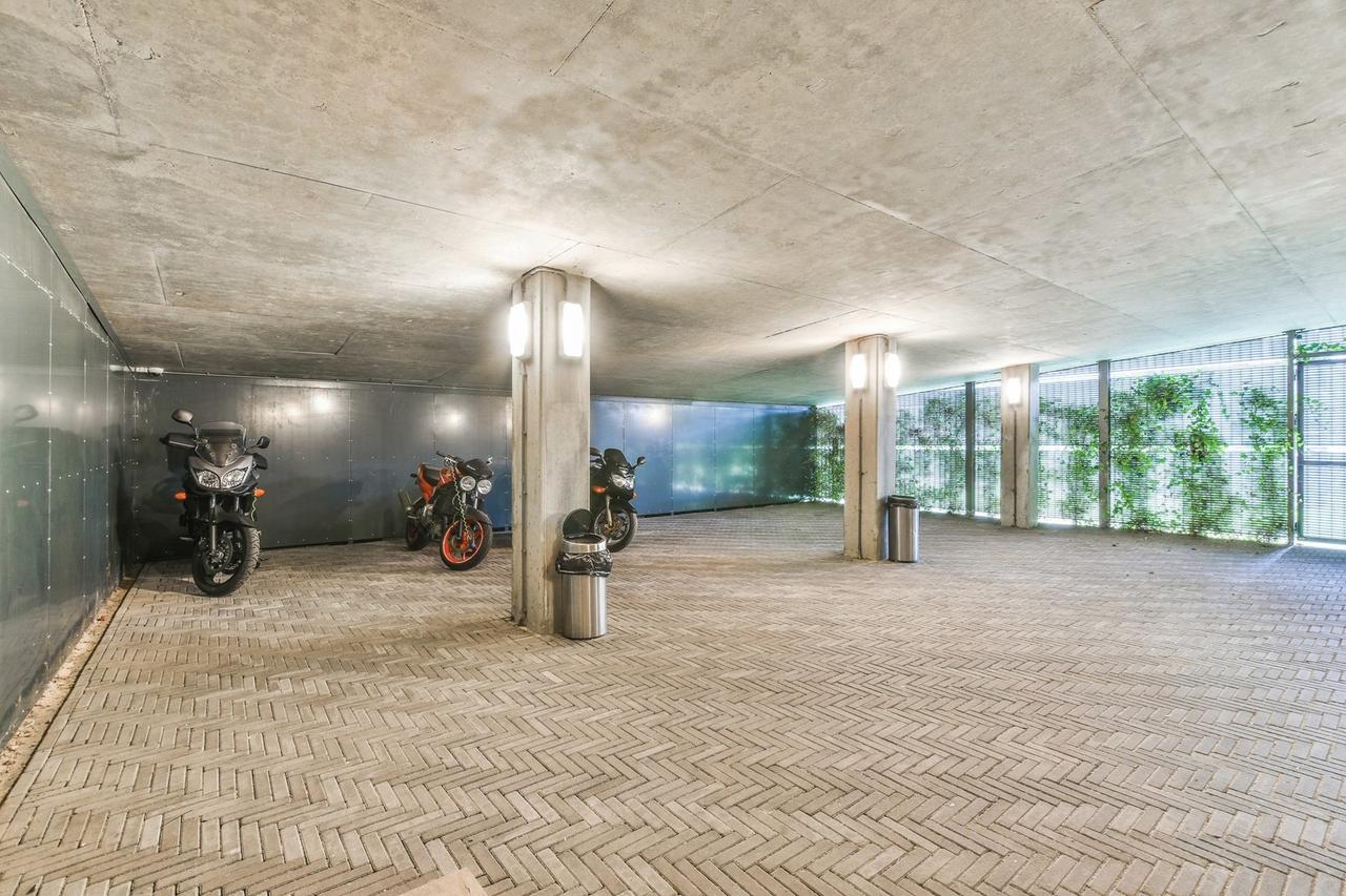83 m² with views in Bijlmer Centrum - Image 17