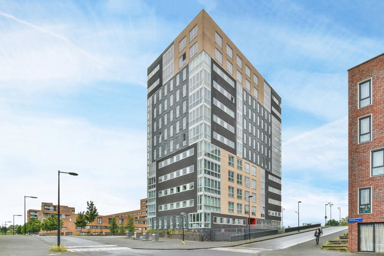 83 m² with views in Bijlmer Centrum - Image 24