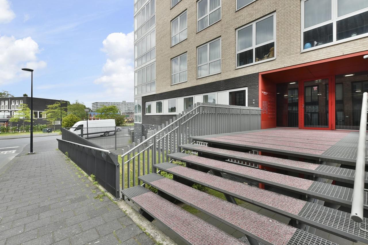 83 m² with views in Bijlmer Centrum - Image 27