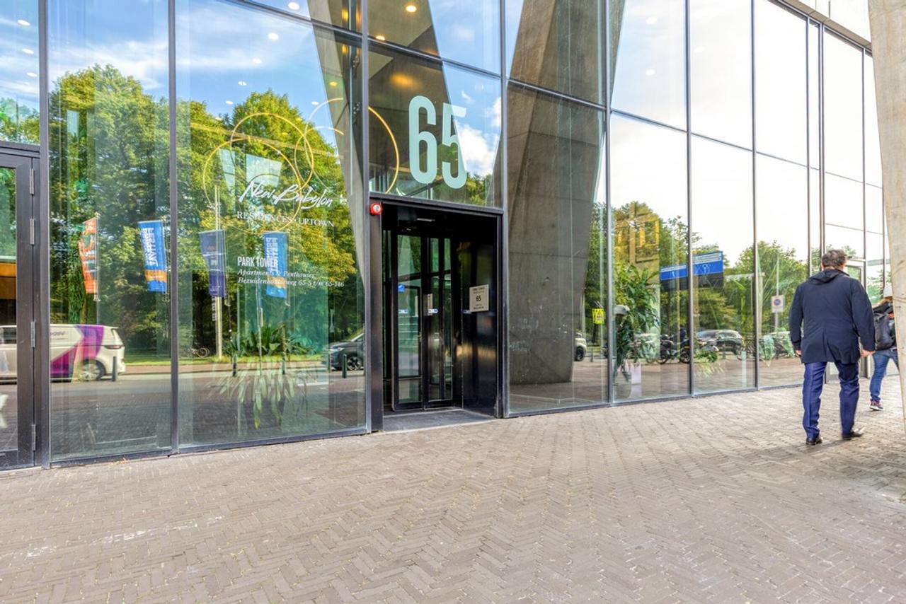 119m² hoekappartement op 17e verdieping - Afbeelding 2
