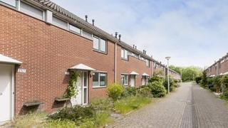 Woning van 91 m² met tuin in Holendrecht - Afbeelding 2