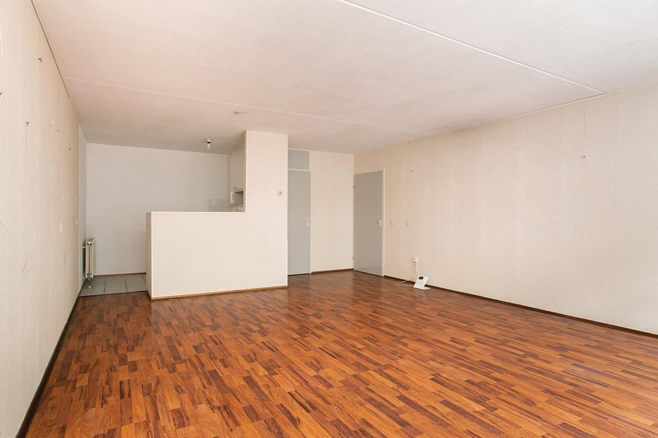 88 m² met wintertuin in Tilburg - Afbeelding 2