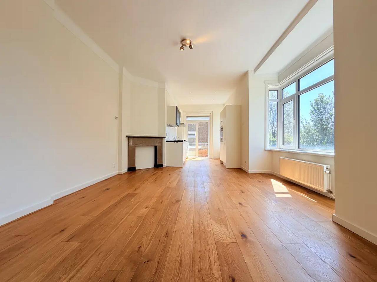 104 m² hoekappartement met drie slaapkamers - Afbeelding 3