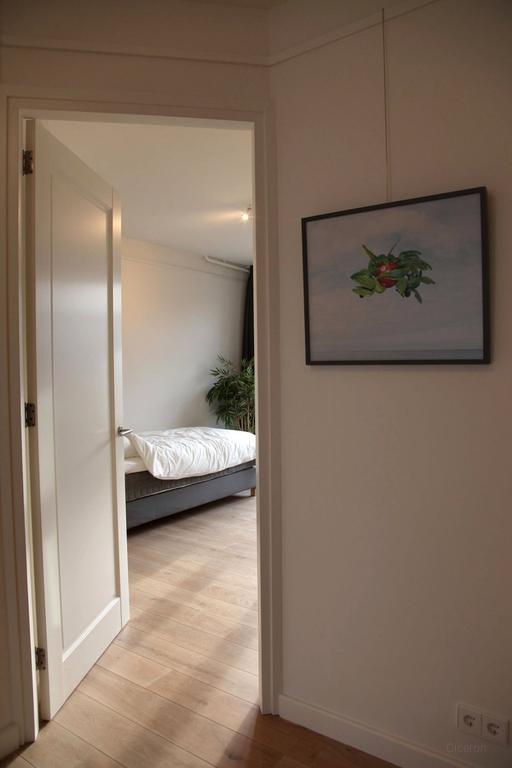 Furnished 102 m² Apartment Overlooking the Amstel - Image 14
