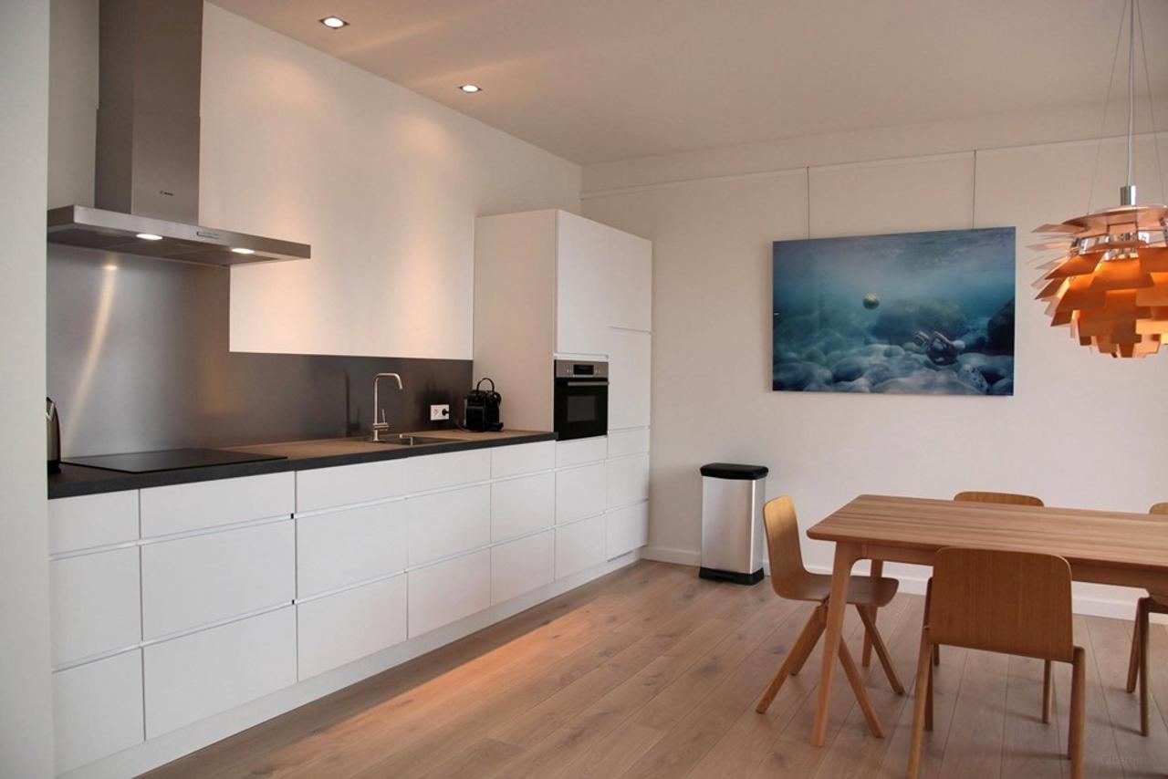 102 m² apartment with Amstel views in Scheldebuurt - Image 1